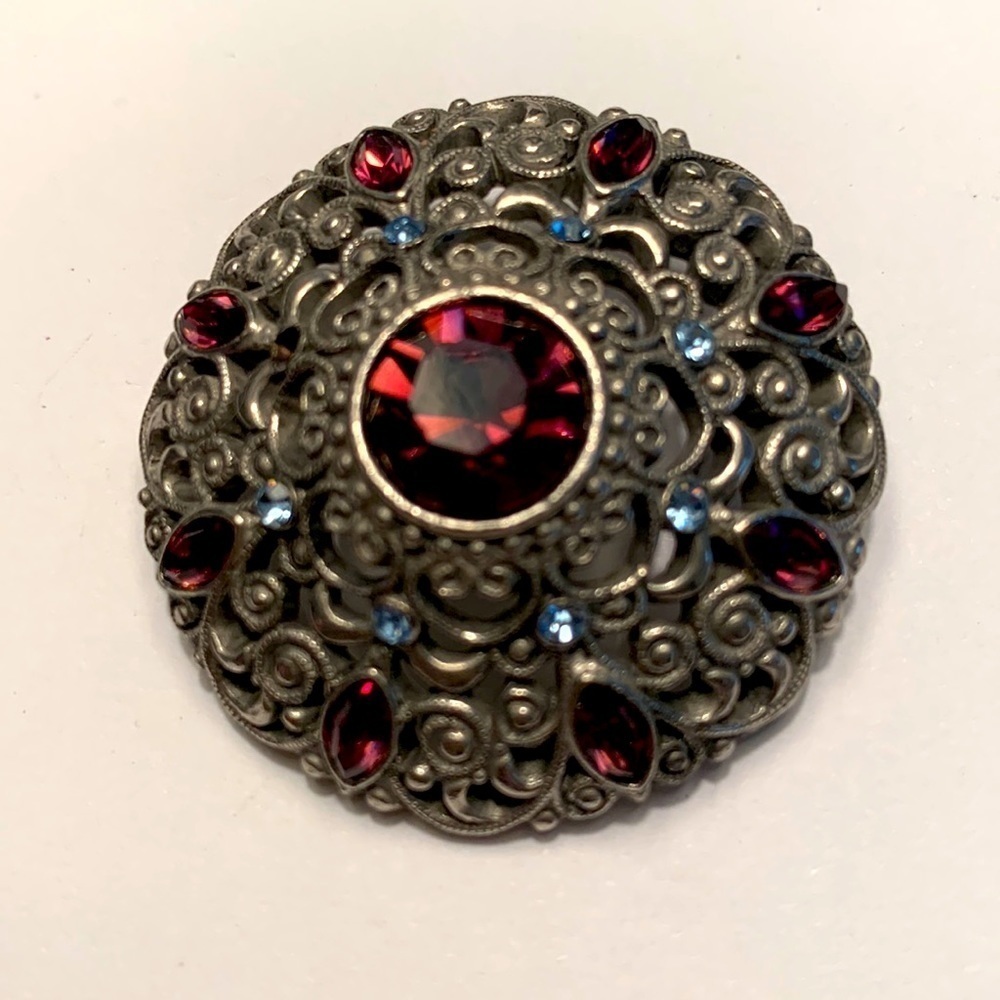 Mint Vintage Enameled Rhinestone Brooch excellent condition